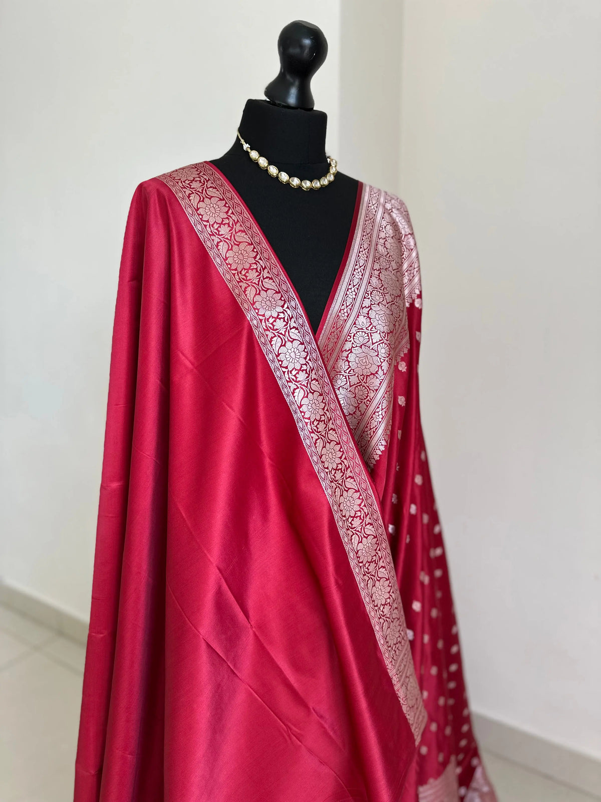 Banarasi silk vintage red wedding saree with gold Zari. Gold and red koorai Saree Traditional Saree with plain contrast blouse. LaiLai Sarees