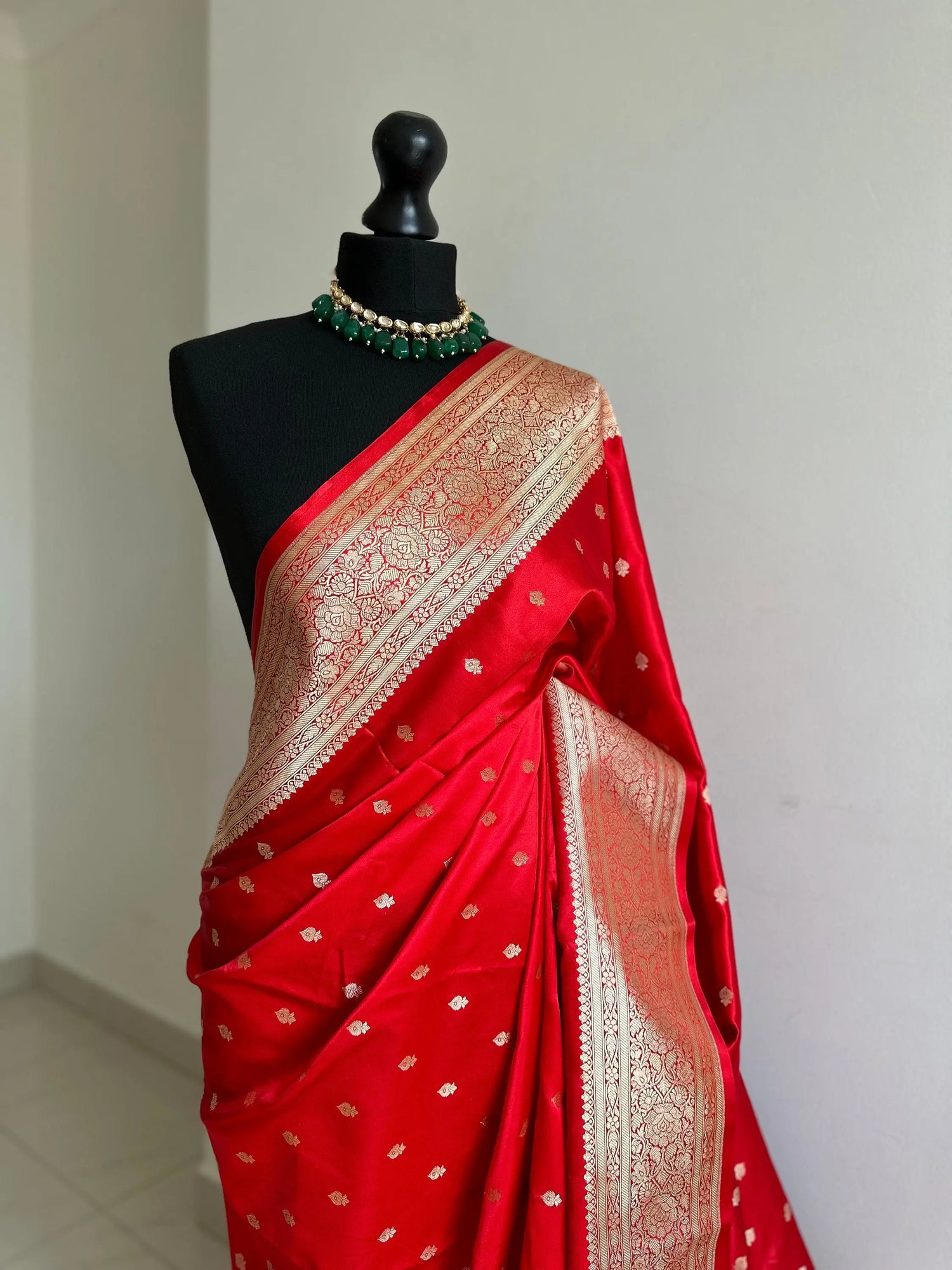 Banarasi silk true red Wedding Saree with gold Zari. Gold and red koorai Saree Traditional Saree with plain contrast blouse. Red pattu saree - LaiLai Sarees