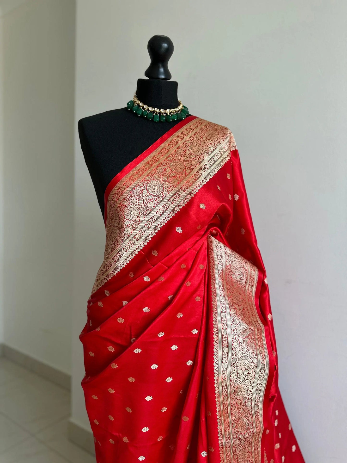 Banarasi silk true red Wedding Saree with gold Zari. Gold and red koorai Saree Traditional Saree with plain contrast blouse. Red pattu saree - LaiLai Sarees