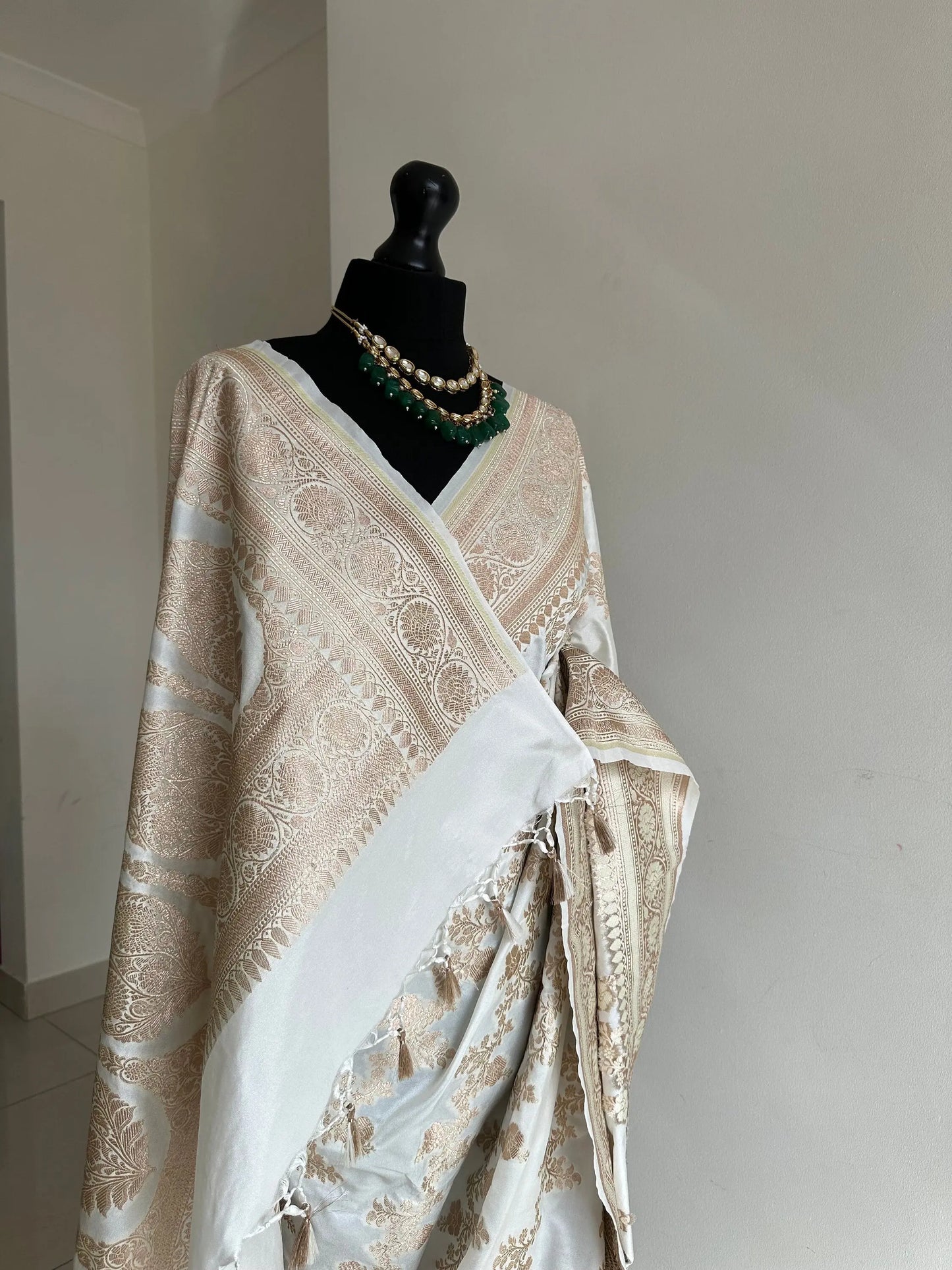 Banarasi silk off white. Wedding Saree with gold Zari. Cream silk Traditional Saree with plain blouse. Jaal design silk saree - LaiLai Sarees