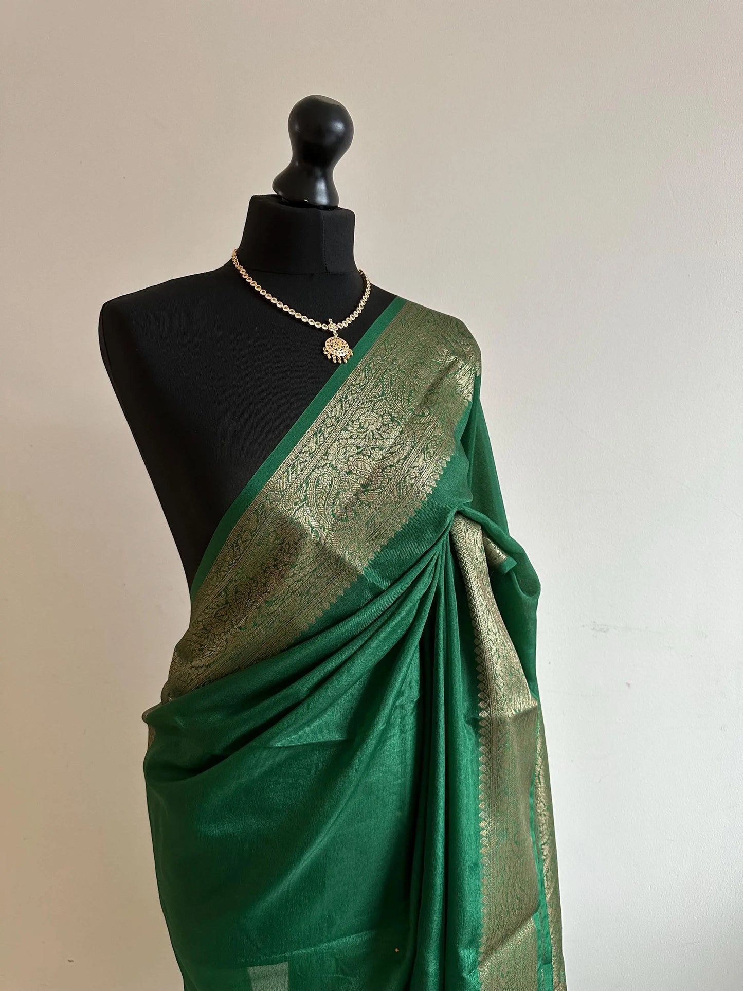 Green chiffon semi silk saree with antique gold border. - LaiLai Sarees