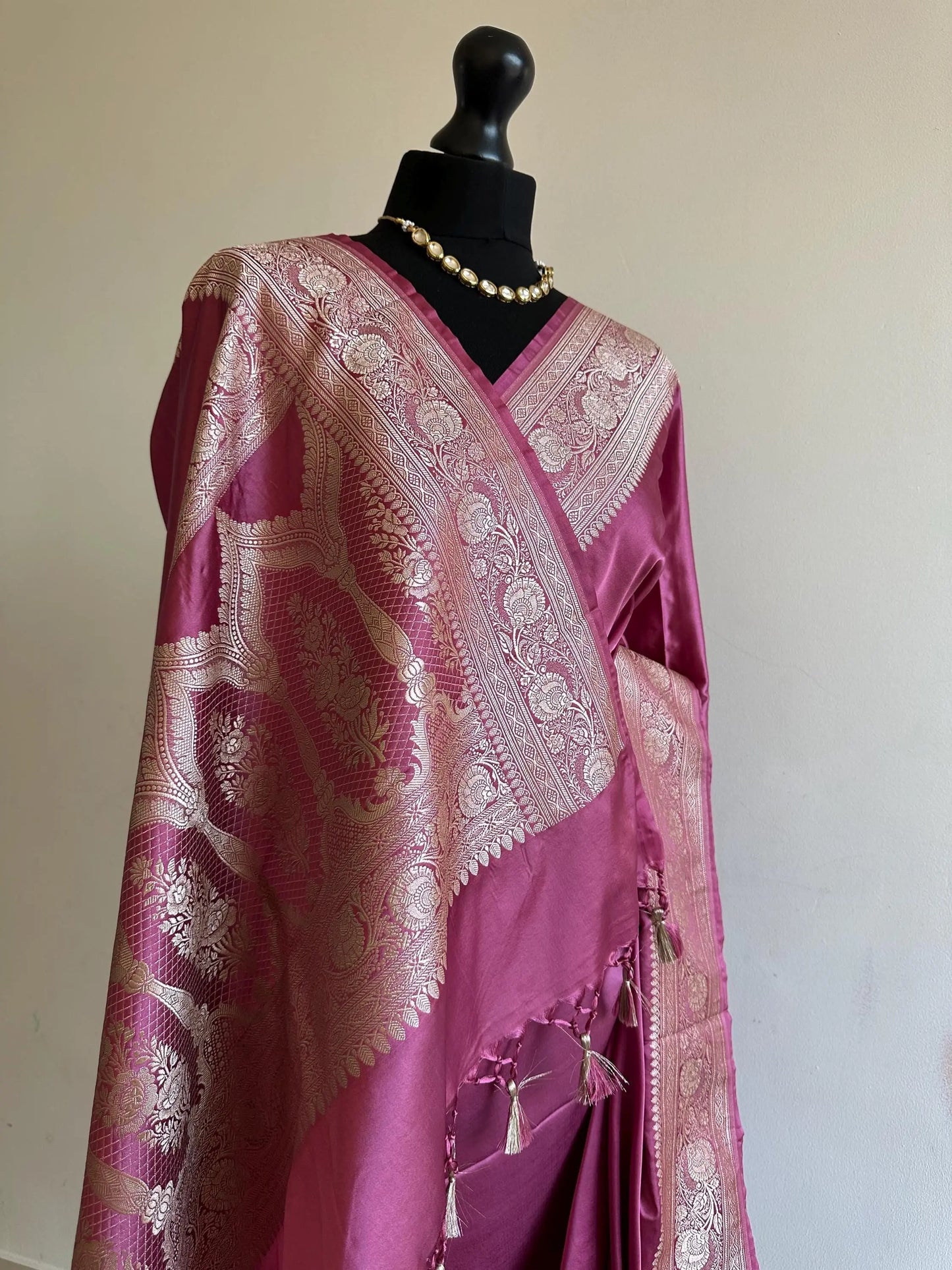 Banarasi silk pink katan wedding saree with gold Zari. Pink traditional silk saree with jaal design blouse. Jaal design silk saree - LaiLai Sarees