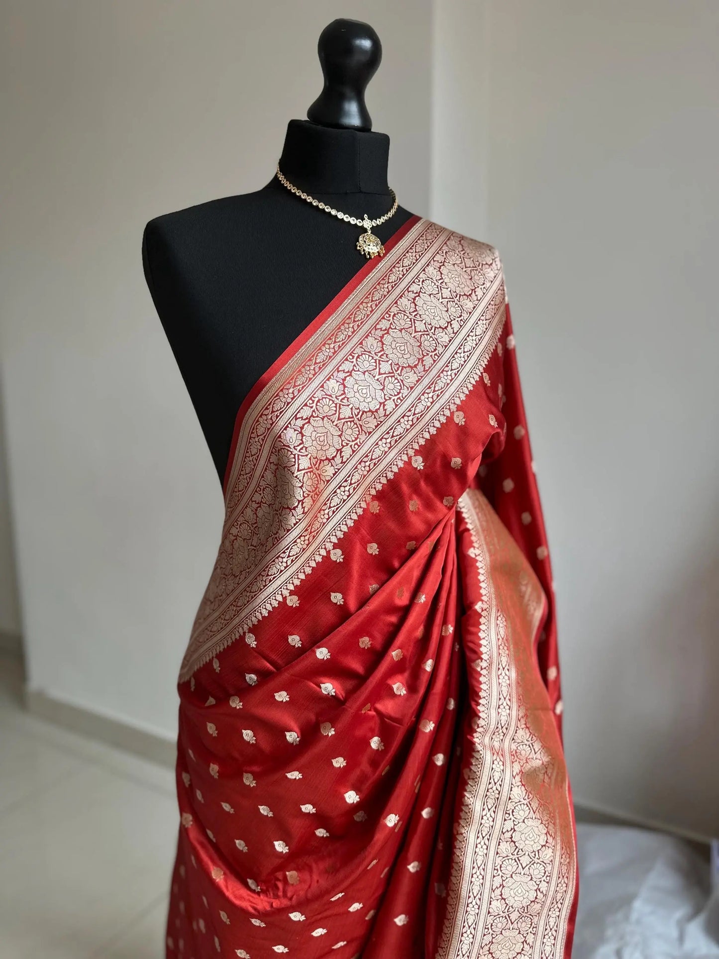 Banarasi silk brick red wedding saree with gold zari - LaiLai Sarees