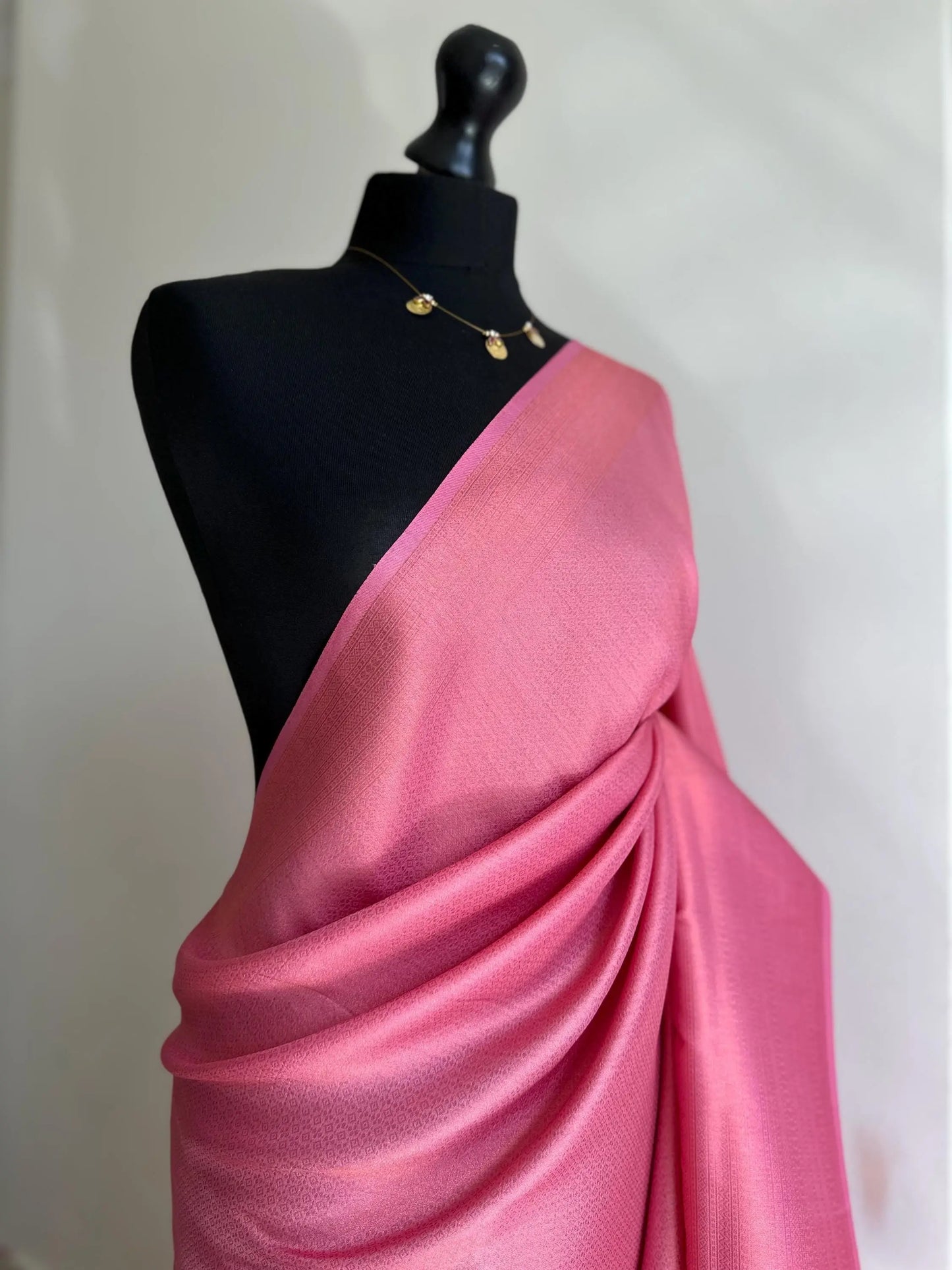 Pink Soft Silk Saree Copper Border - The Perfect Choice for Parties and Events -