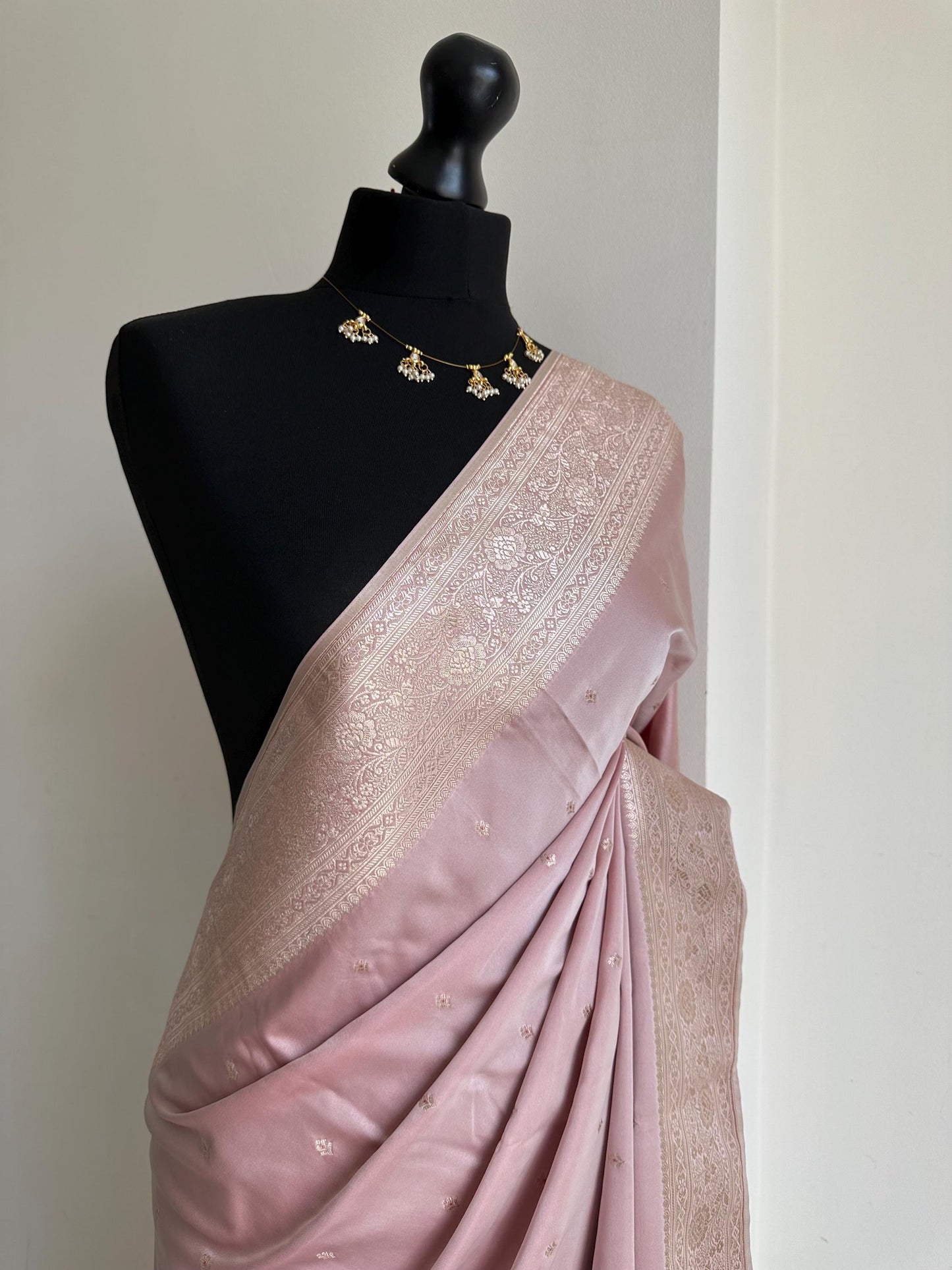 Powder pink Katan silk Wedding Saree with gold Zari. Gold and soft pink stunning saree for bridal and occasion wear