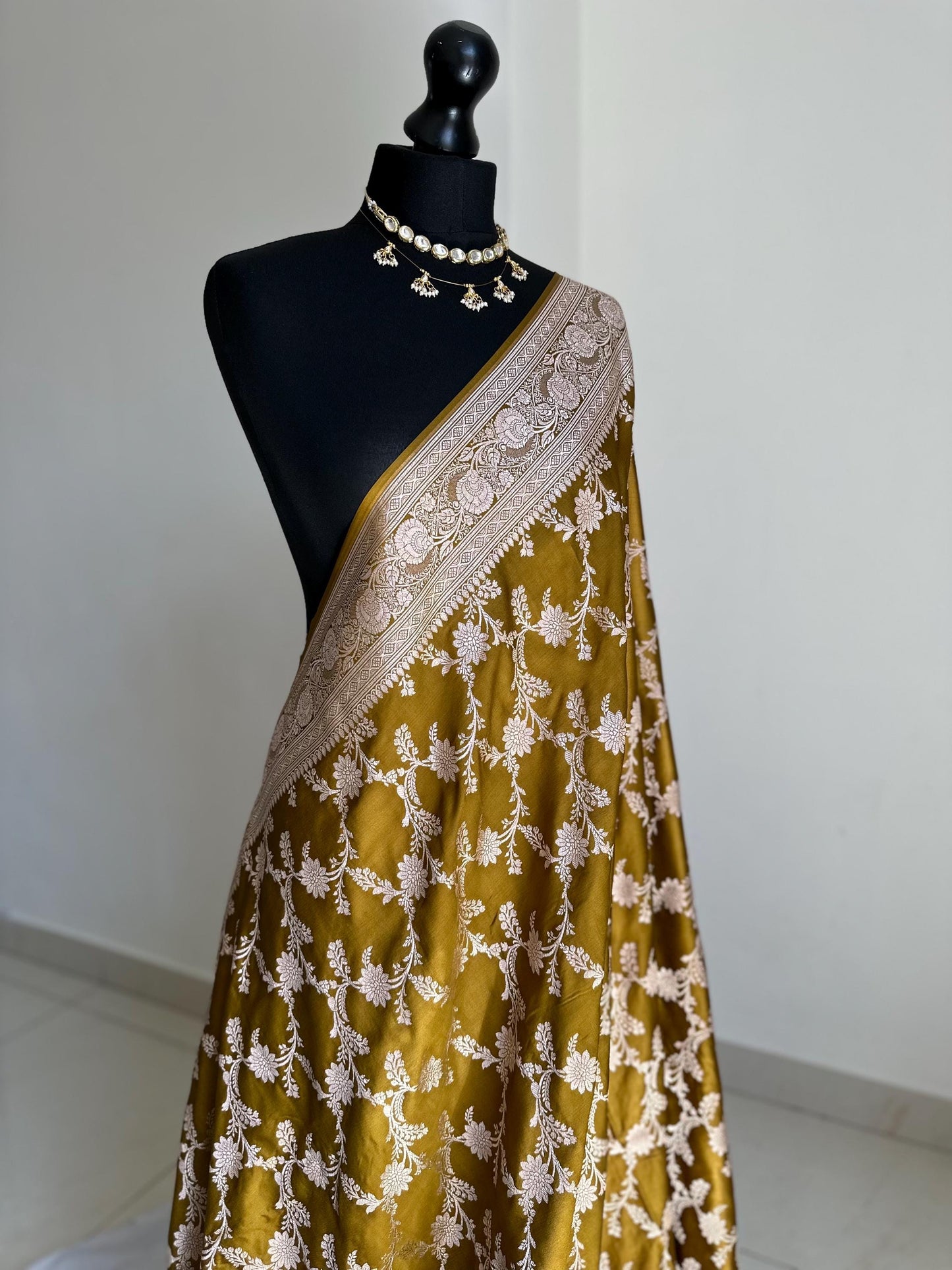 Banarasi olive wedding mashru Saree with champage gold Zari. Gold olive traditional modern Saree with plain contrast blouse and fall picot