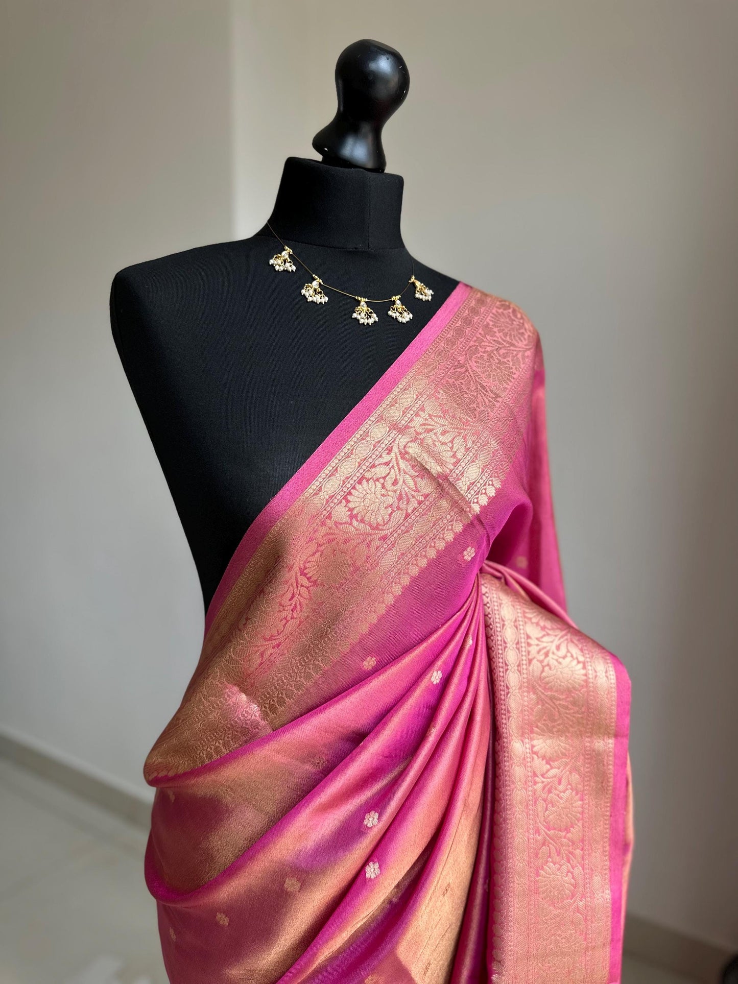 Statement handmade pink soft tissue saree with unstitched blouse. Gold and pink wedding saree. Unique saree look for events