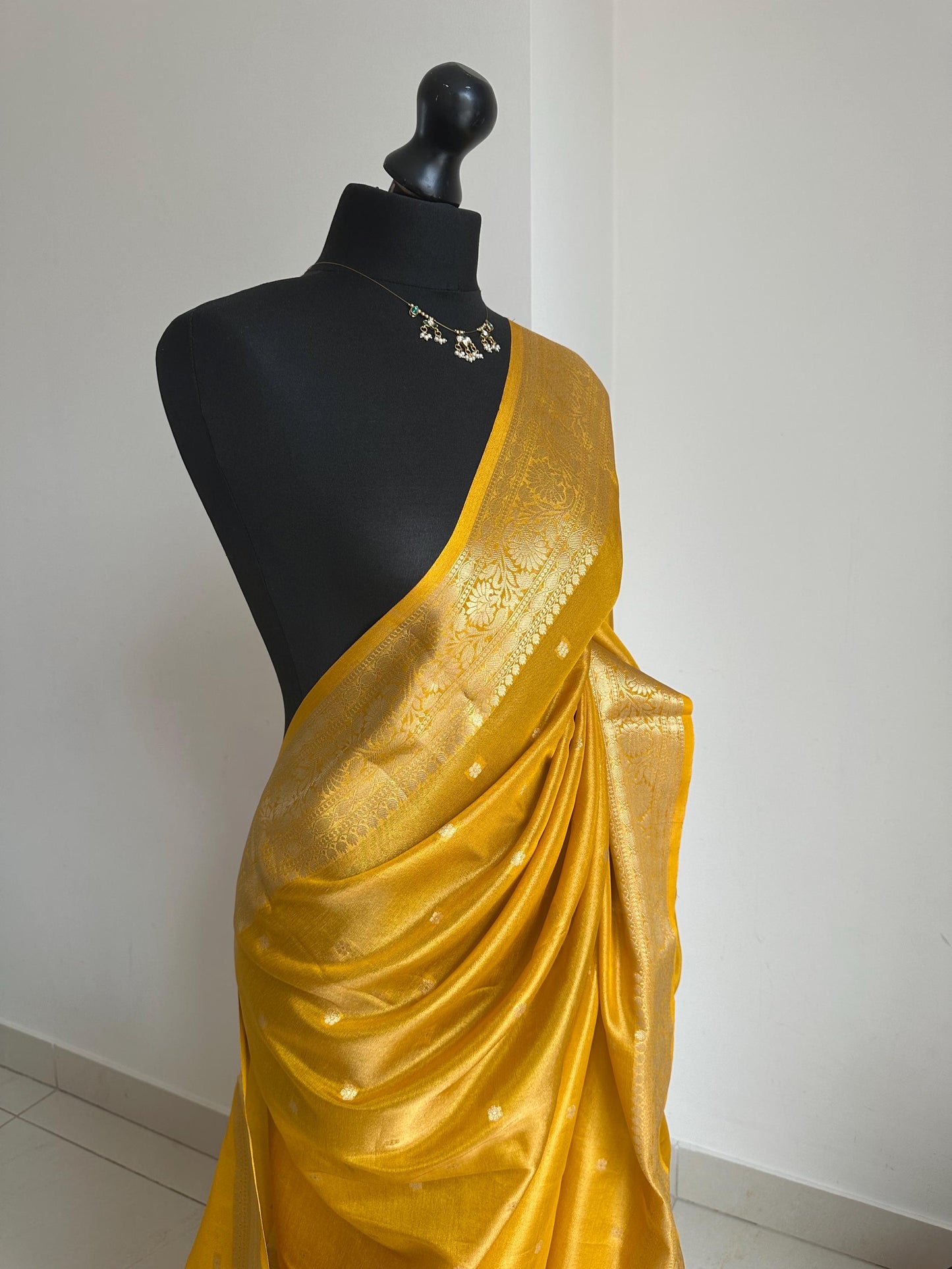 Statement handmade yellow soft tissue saree with unstitched blouse. Golden yellow wedding saree. Unique saree look for events
