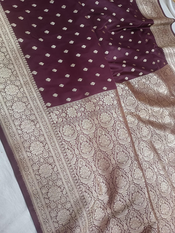 Banarasi silk in maroon Wedding Saree with gold Zari. Gold maroon koorai Saree Traditional Saree with plain contrast blouse with Fall Pico