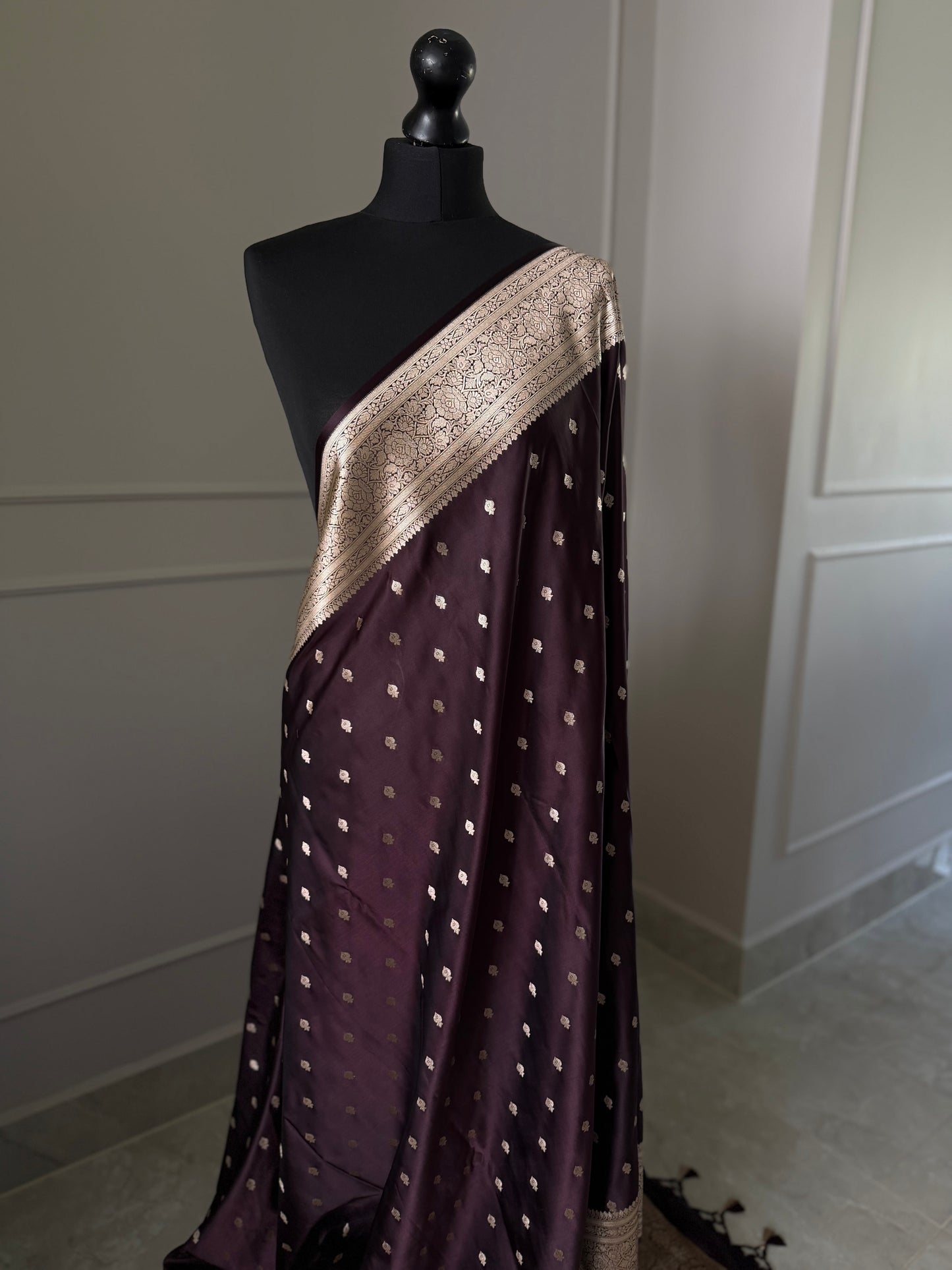 Deep mauve purple and gold katan semi silk wedding saree with  gold zari. Stunning soft and elegant saree for bridal and occasion wear