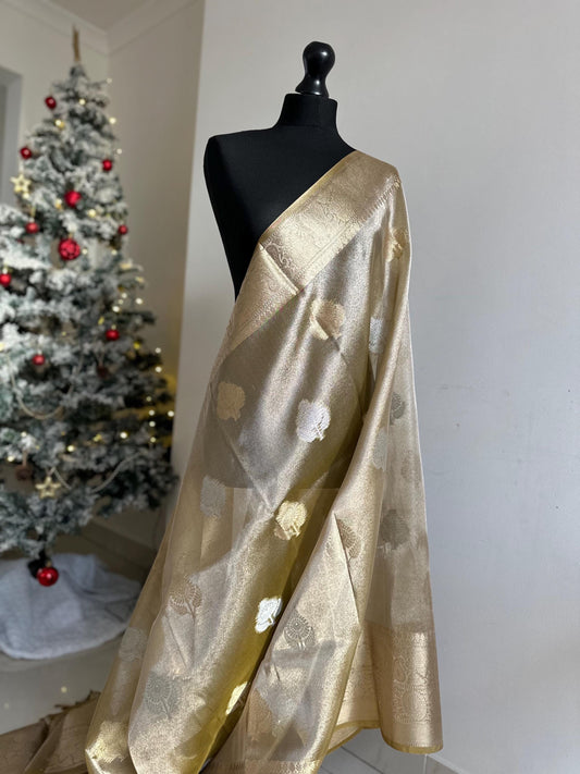 Gold shimmer soft tissue saree with border and unstitched blouse. Soft gold wedding guest party traditional saree unique saree look