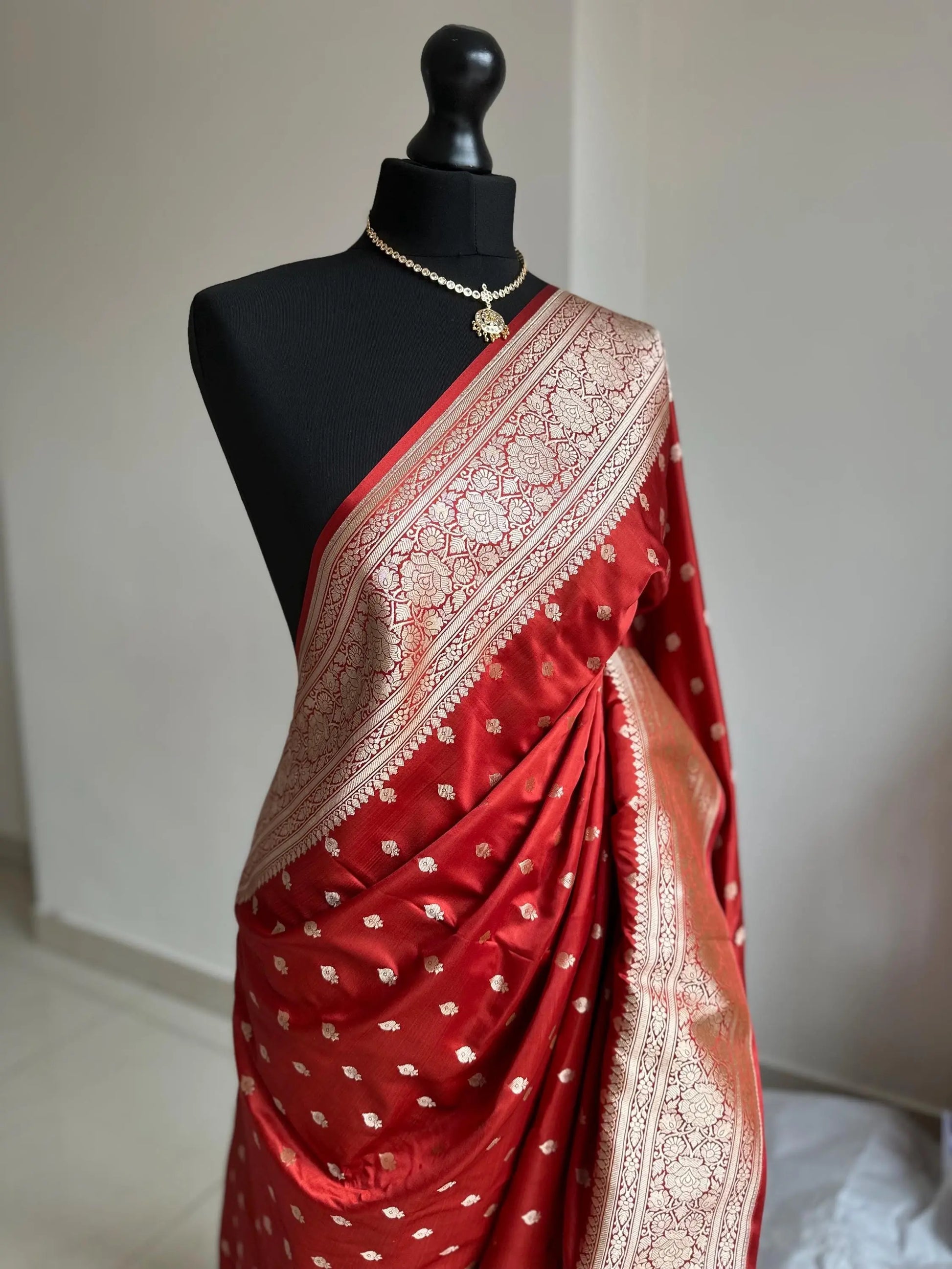 Banarasi silk brick red wedding saree with gold zari - LaiLai Sarees 