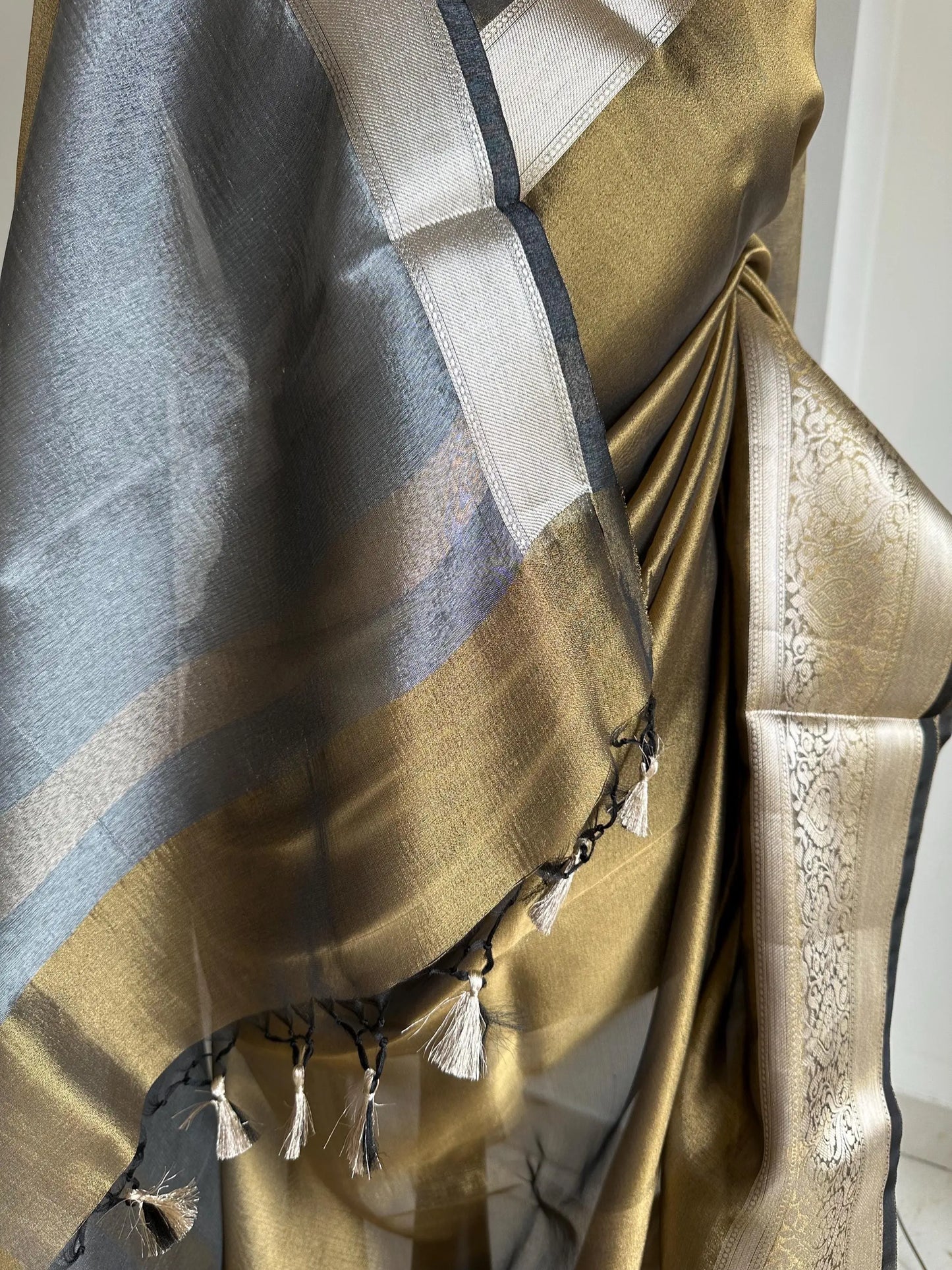 Black gold tissue saree with brocade border blouse. Dual tone zari wed wedding and party wear saree. Indian ethnic saree for all occasions LaiLai Sarees