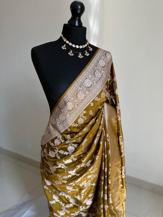 Banarasi olive wedding mashru Saree with champage gold Zari. Gold olive traditional modern Saree with plain contrast blouse and fall picot