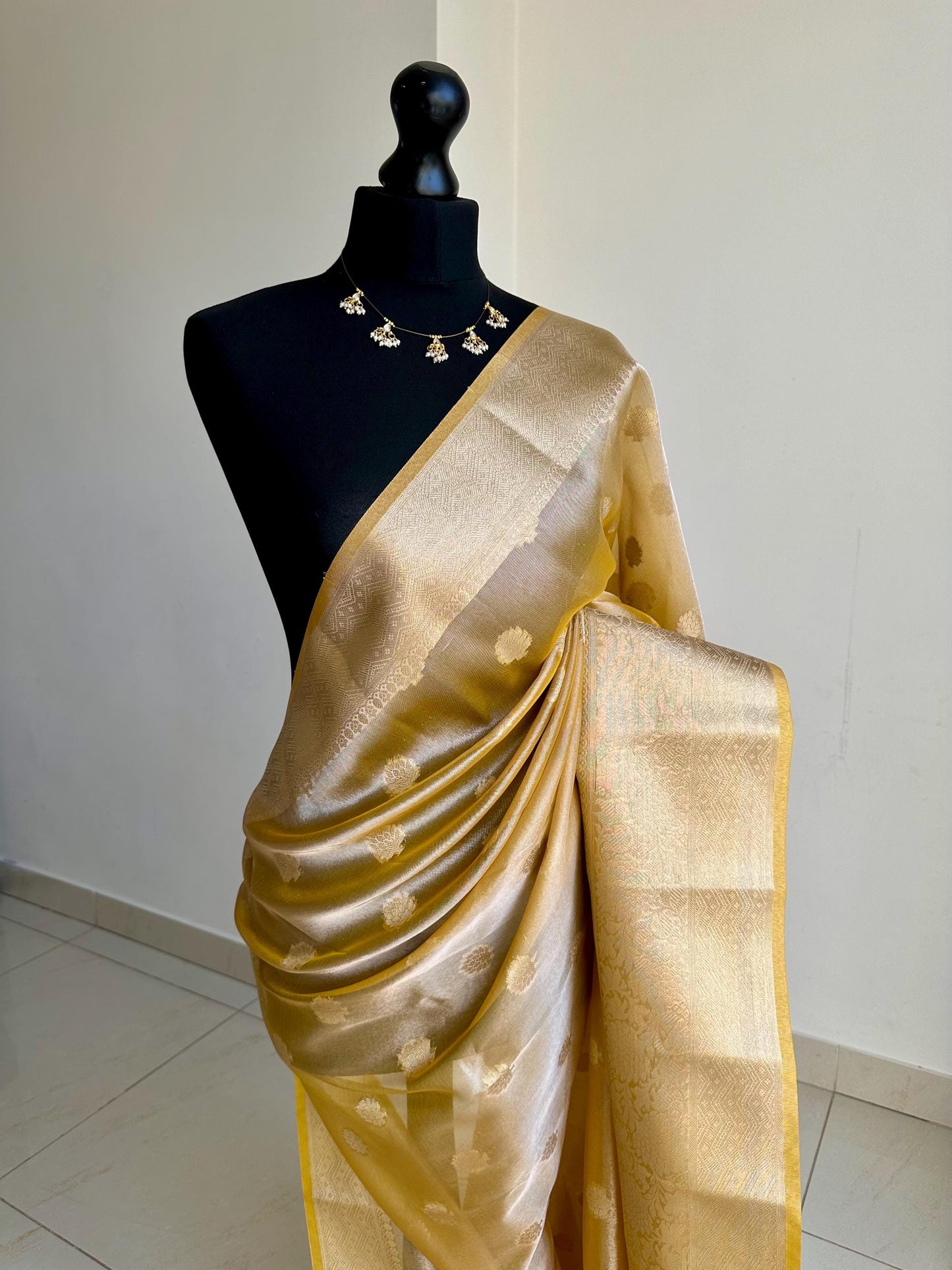 Statement handmade yellow gold soft tissue saree with unstitched blouse. Golden yellow wedding saree. Unique saree look for events