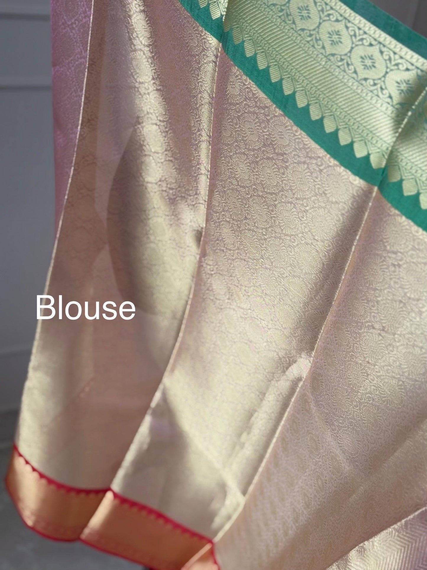 Handmade Gold Tissue Saree with dual border in green and red: Soft Drape, Unstitched Blouse